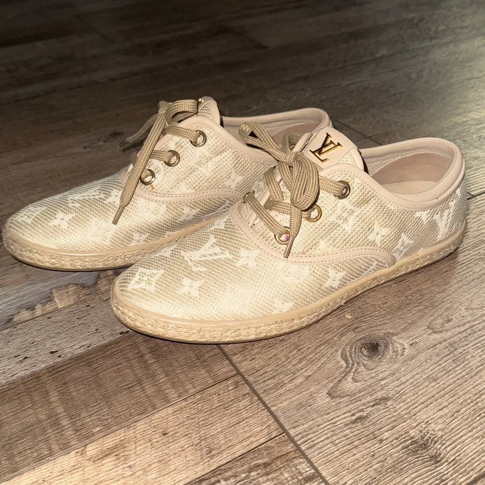 Louis Vuitton Tan Monogram Espadrilles - Picture 3 of 6
